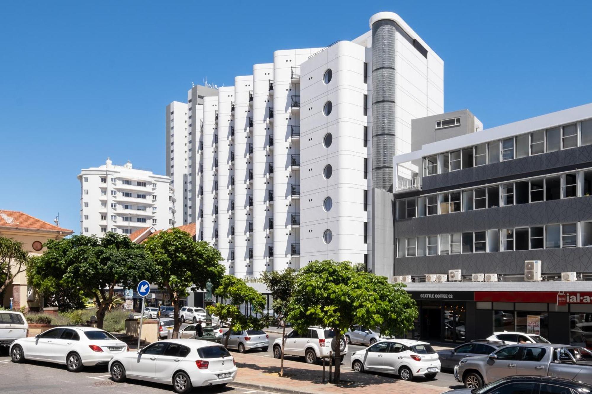 Apartment Flamingo 805 - Floor Sea Point Near With Daily Housekeeping *